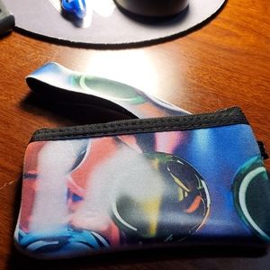 wristlet